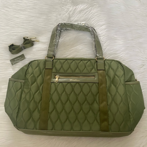 NWT-Bella Russo Green Quilted Large Tote Bag - Picture 1 of 4